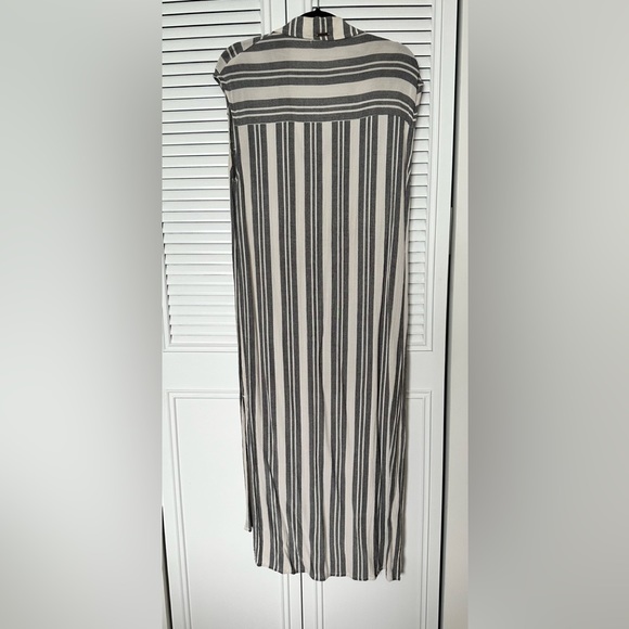 Billabong Midi Dress - Picture 2 of 11